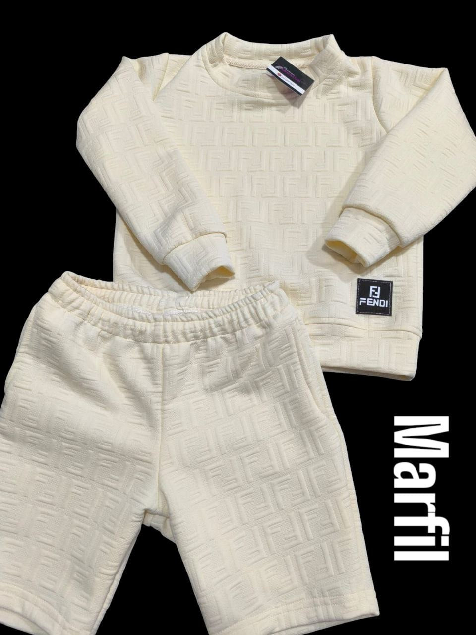 Conjunto Fendi Kids: Lujo y Estilo desde los 2 hasta los 14 años