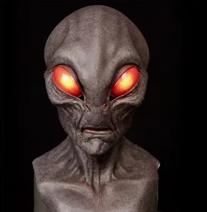 Máscara extraterrestre realista